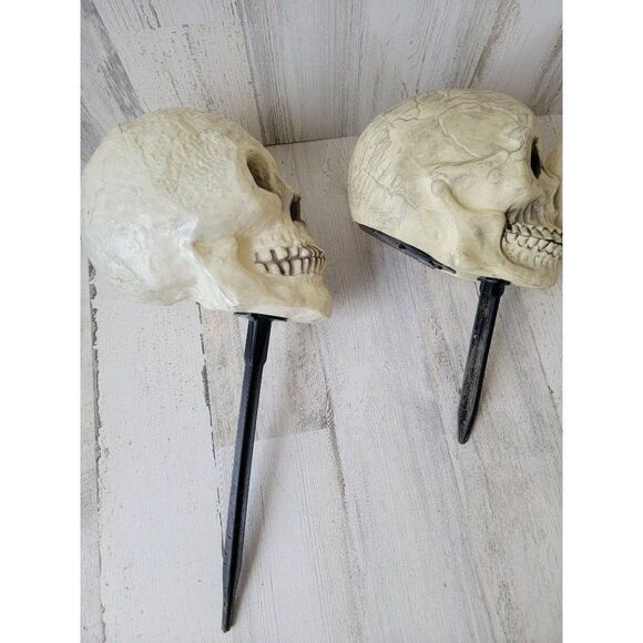 Skeleton head set AS IS lawn Decor stake Halloween prop - Picture 12 of 16